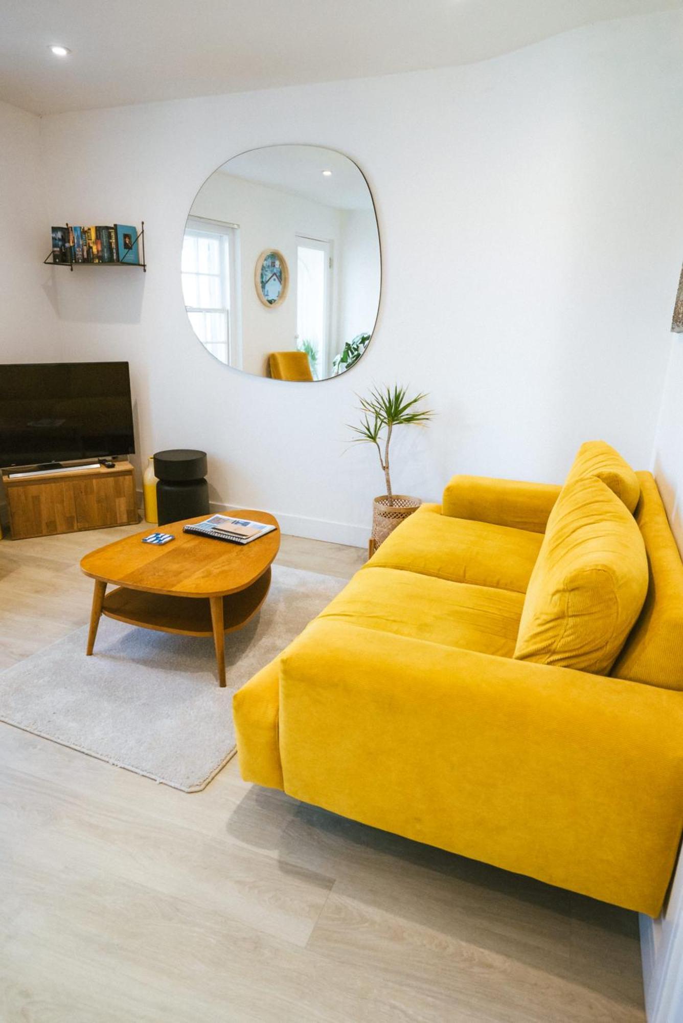 Breathtaking High Street Townhouse With Stunning Sea Views At 'The Old Fishermans Townhouse' Falmouth Exterior photo